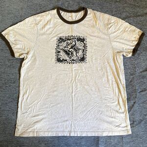 Y2K Old Navy Brand Lion Tee